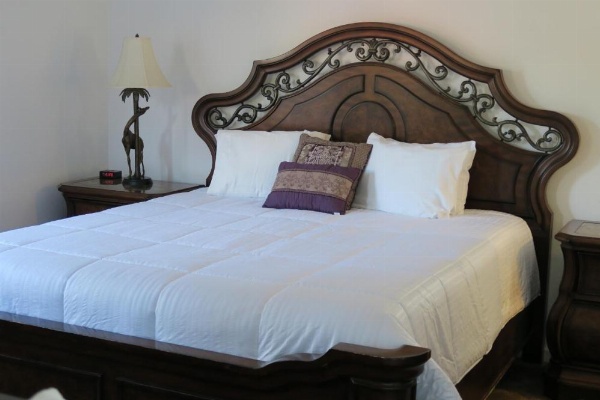 Sunset Motel image 20