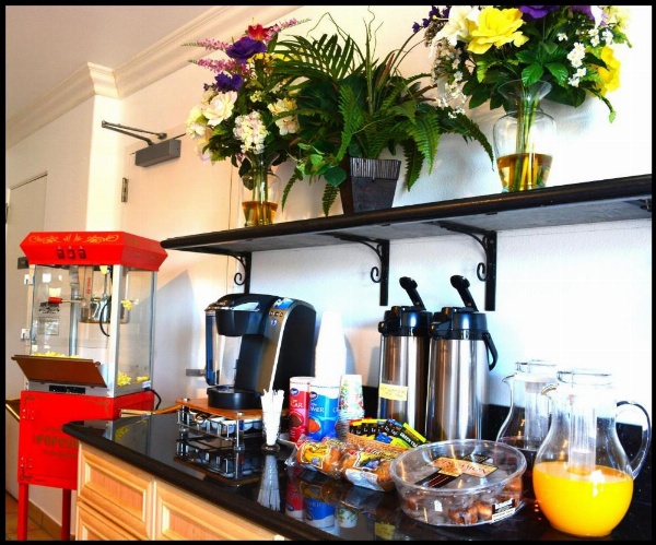 Sunset Motel image 26